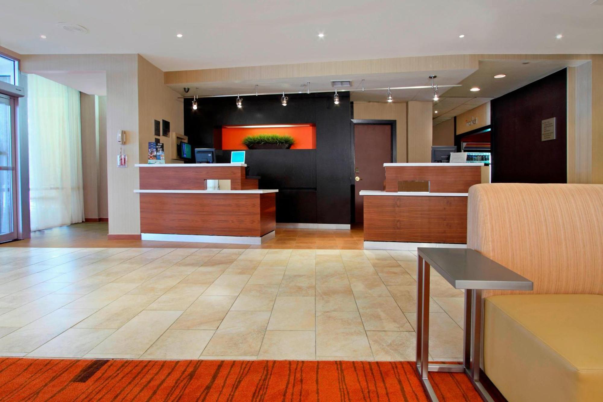 Courtyard By Marriott Lyndhurst/Meadowlands Exterior photo